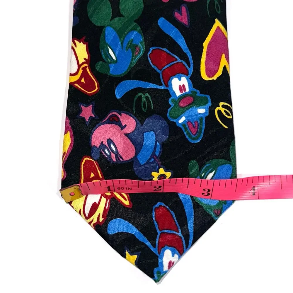 Vintage Disney Mickey Unlimited Fab Five Mickey Minnie Goofy Daffy Pluto Tie